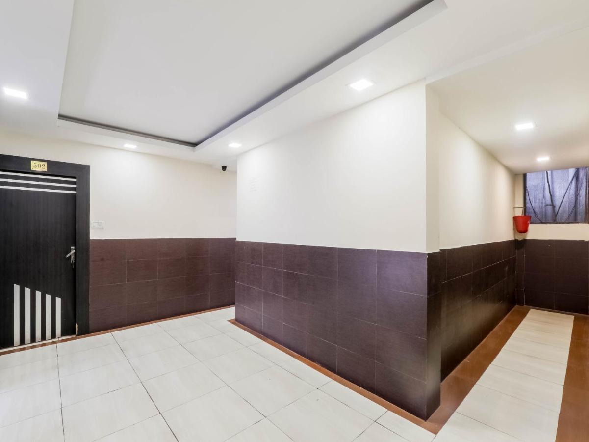 Oyo 79765 Hotel Samrat ラクナウ エクステリア 写真